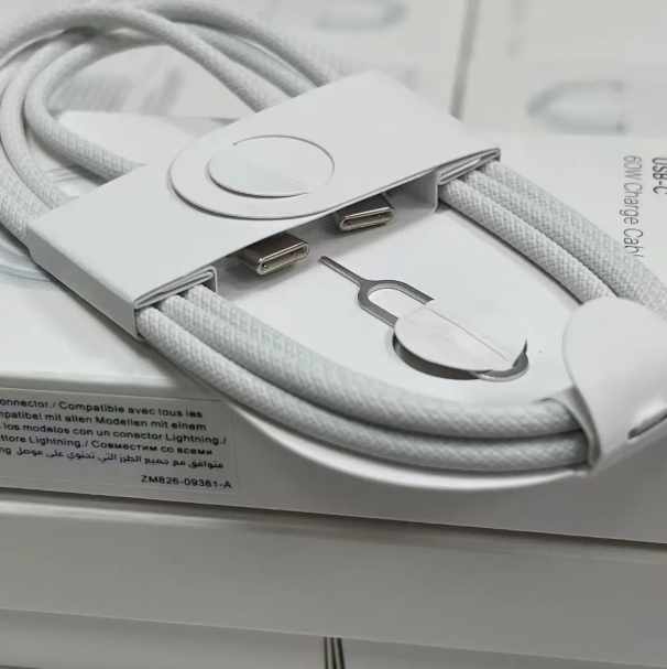 وصلة شحن سريع 60 واط USB-C إلى USB-C   - Image 1 + 1